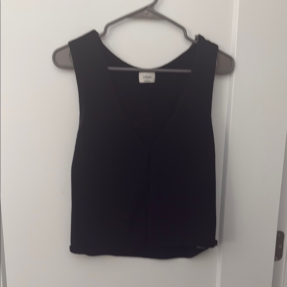 Aritzia Wilfred Tie Front Sweater Tank